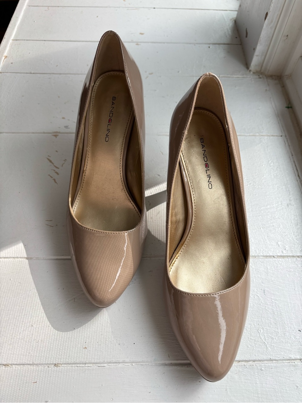 Bandolino Taupe Patent Pointed-Toe Pumps